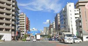 神奈川県横浜市西区_2車線道路